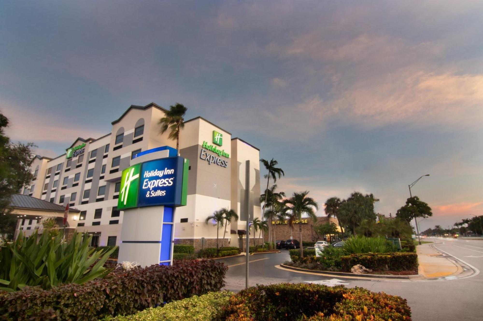 Holiday Inn Express And Suites Fort Lauderdale Airport West By Ihg Davie Eksteriør bilde