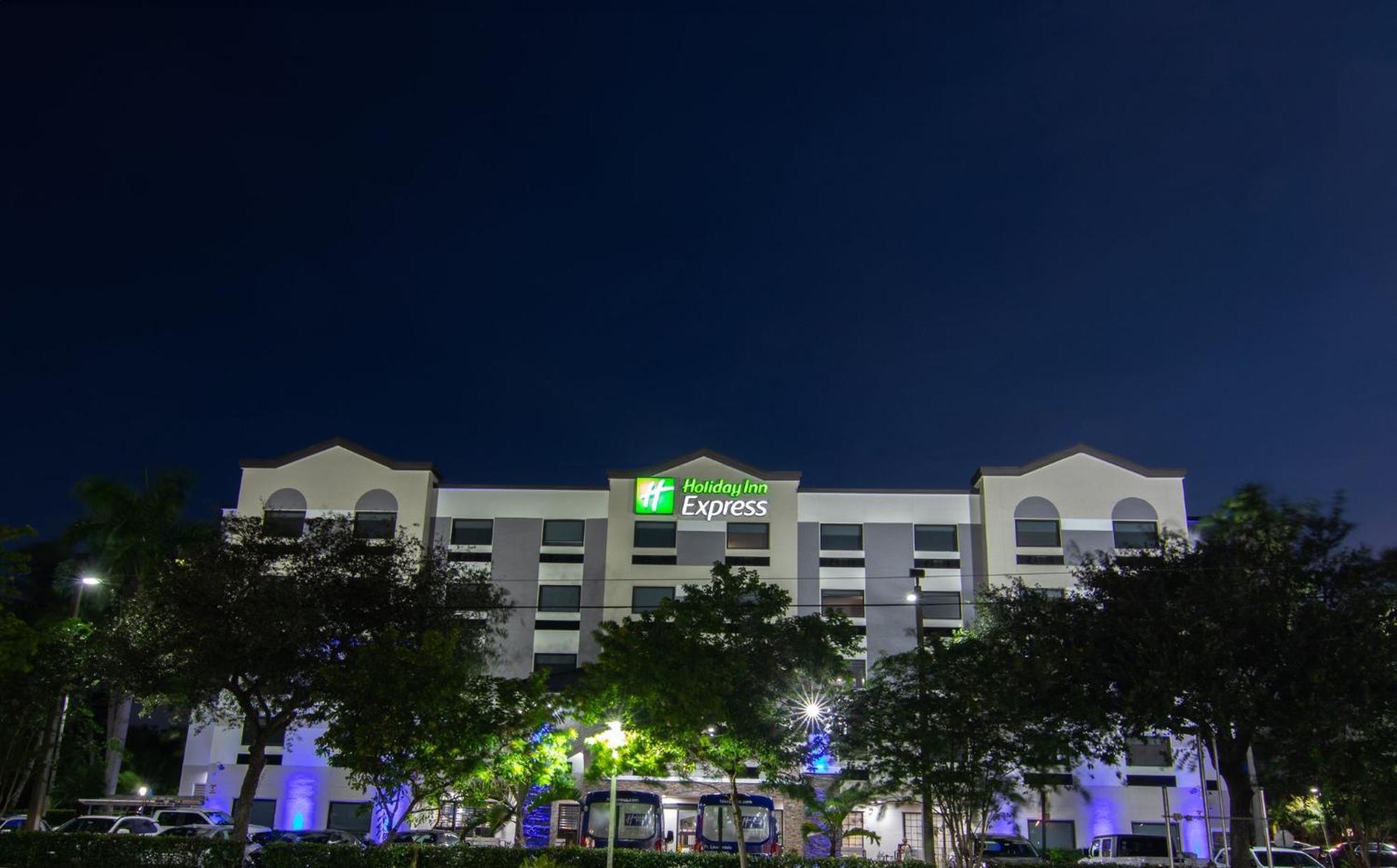 Holiday Inn Express And Suites Fort Lauderdale Airport West By Ihg Davie Eksteriør bilde