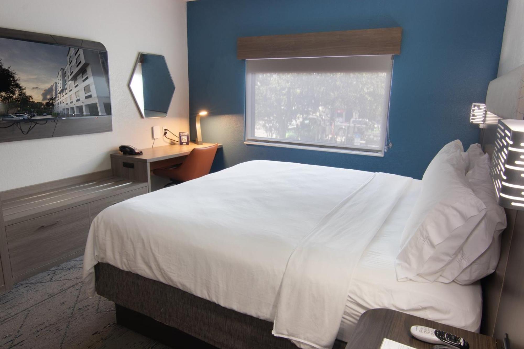 Holiday Inn Express And Suites Fort Lauderdale Airport West By Ihg Davie Eksteriør bilde
