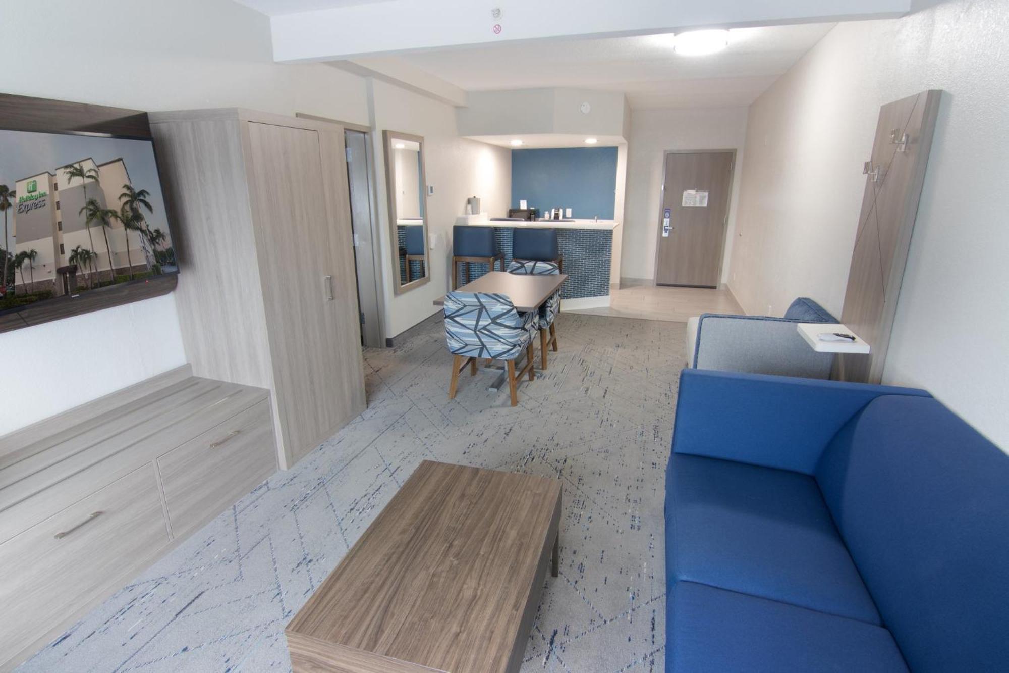 Holiday Inn Express And Suites Fort Lauderdale Airport West By Ihg Davie Eksteriør bilde