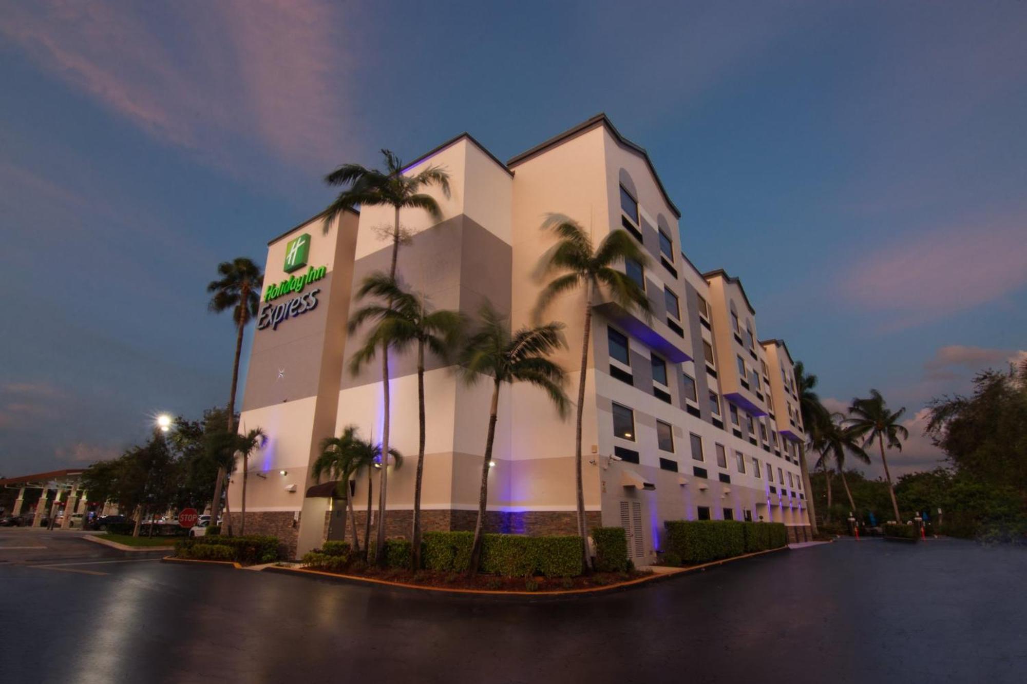 Holiday Inn Express And Suites Fort Lauderdale Airport West By Ihg Davie Eksteriør bilde